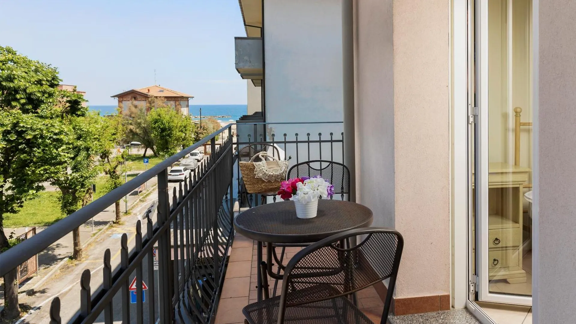 ** Hotel apartamentowy Residence Tre Trilo&Suites Rimini Włochy