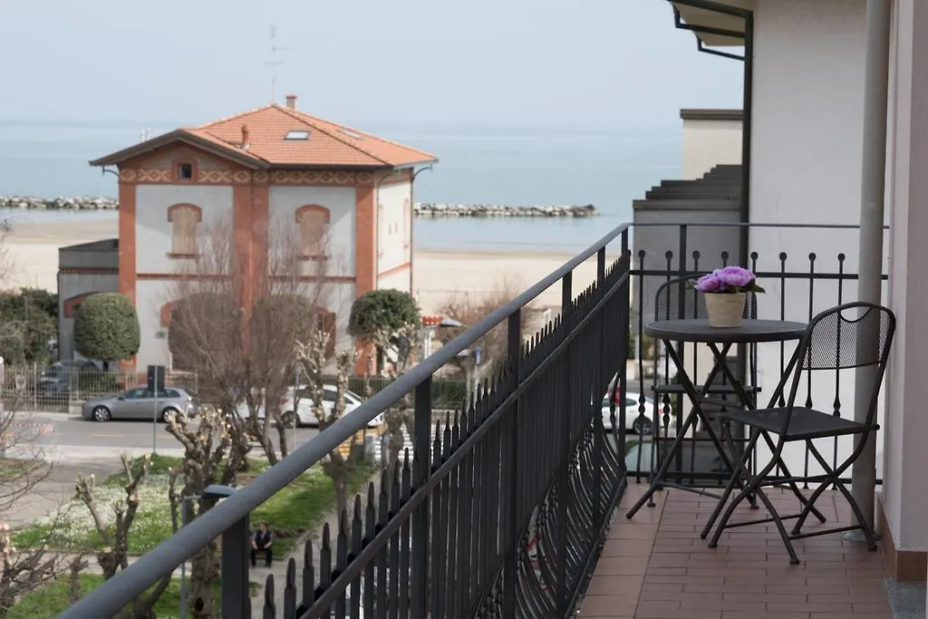 Residence Tre Trilo&Suites Rimini 2*,