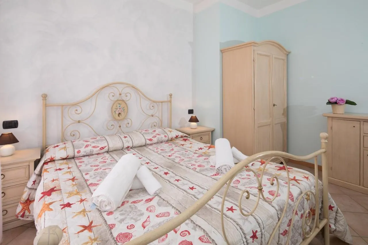 Residence Tre Trilo&Suites Rimini 2*,  Olaszország